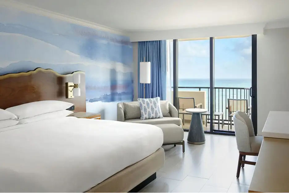 Fort Lauderdale Marriot Harbor Beach Resort & Spa king room